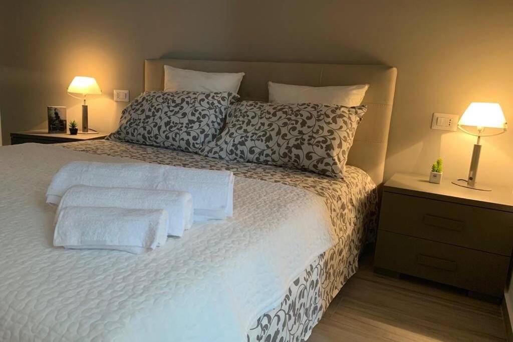 Loft Orlando 52 Apartment Catania Bagian luar foto
