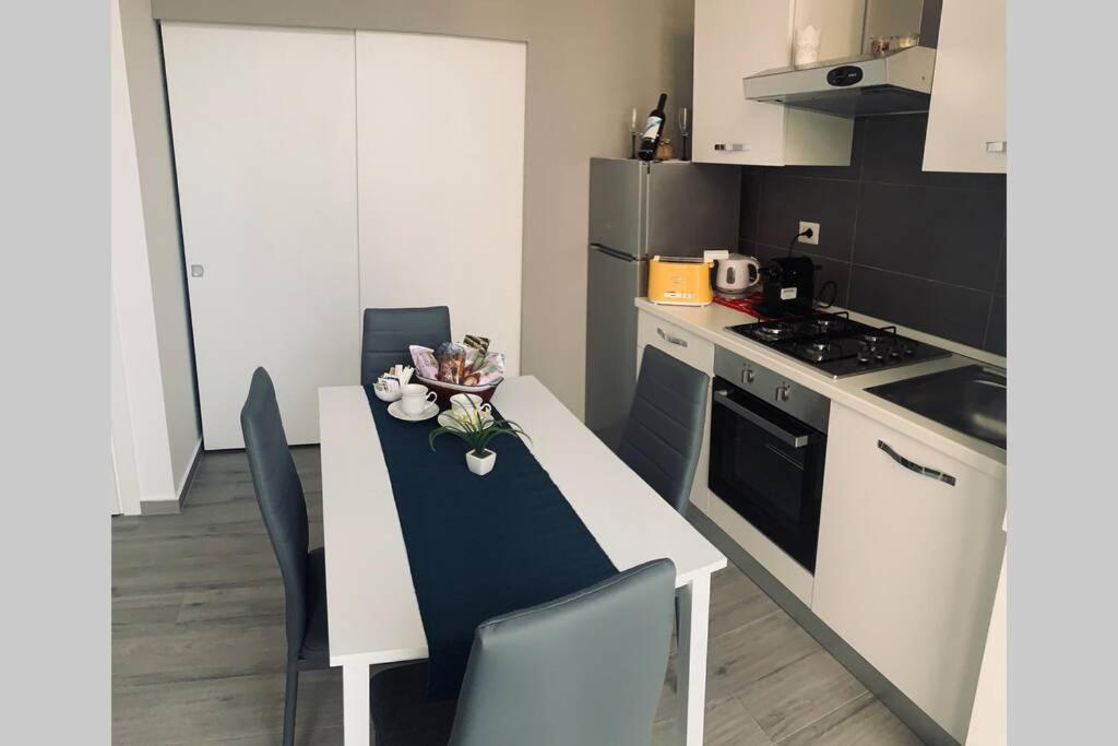 Loft Orlando 52 Apartment Catania Bagian luar foto